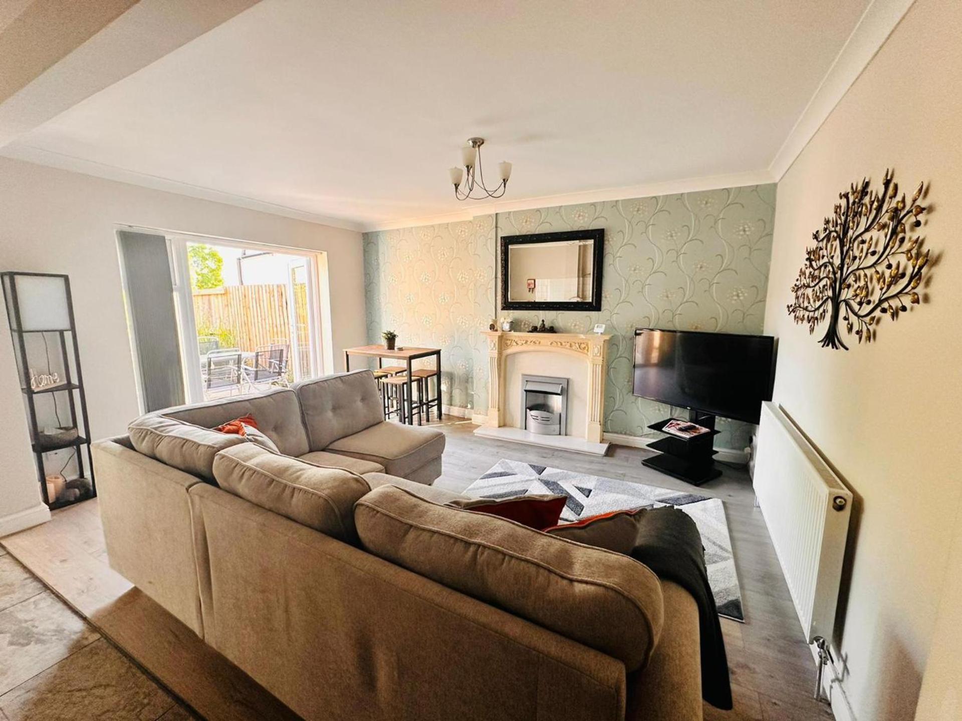 Birmingham Blissful Apartment With 2 Bedrooms エクステリア 写真
